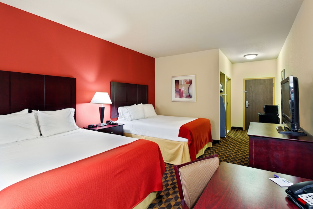 holiday inn express hotel and suites malvern by ihg