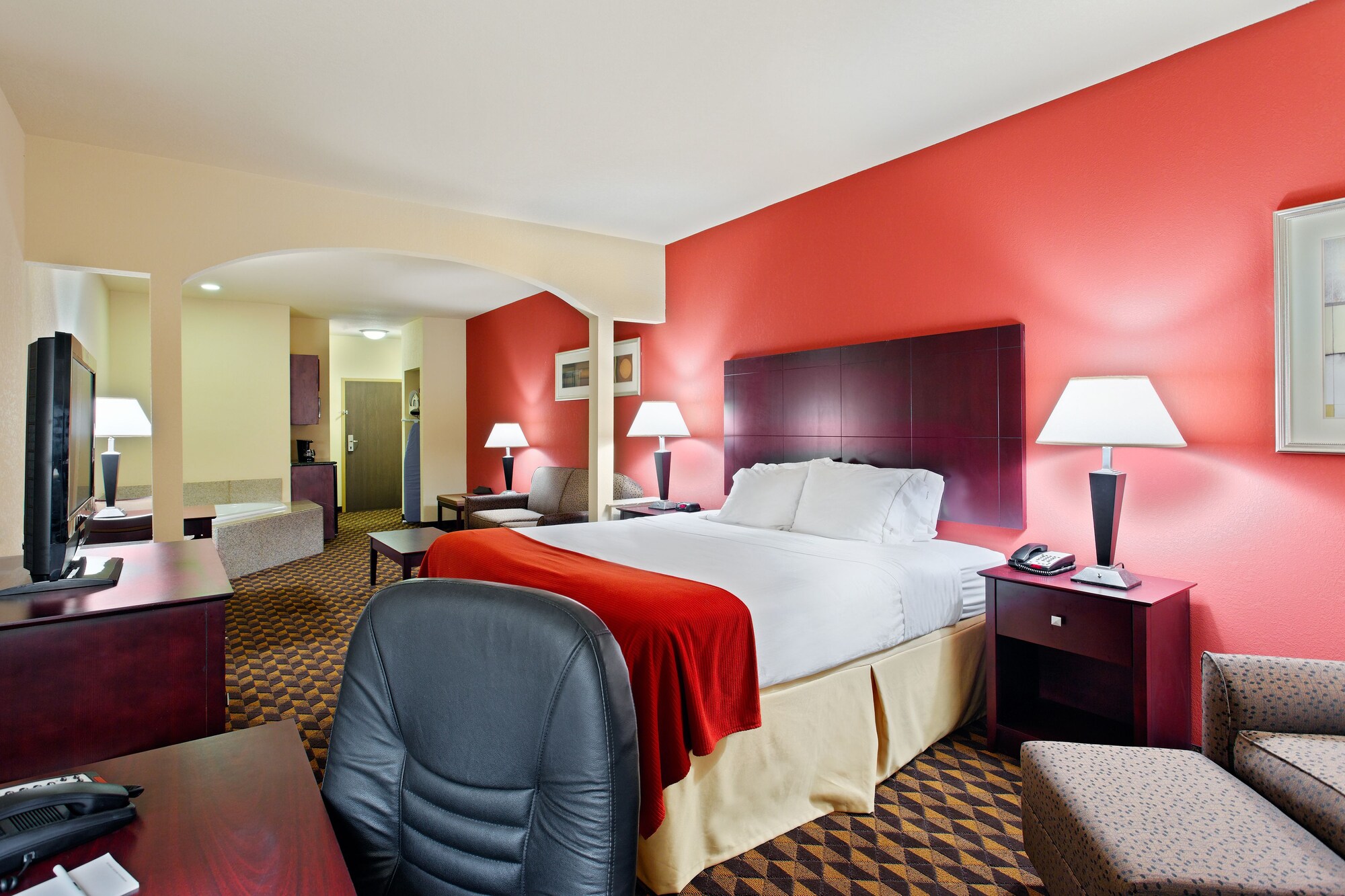 holiday inn express hotel and suites malvern by ihg