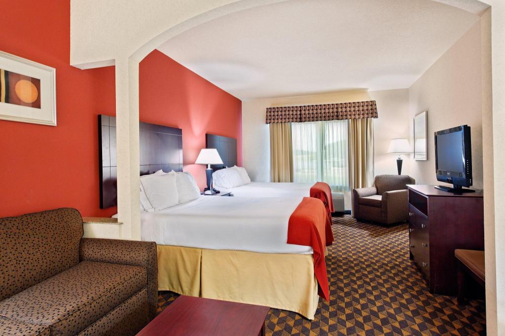 holiday inn express hotel and suites malvern by ihg