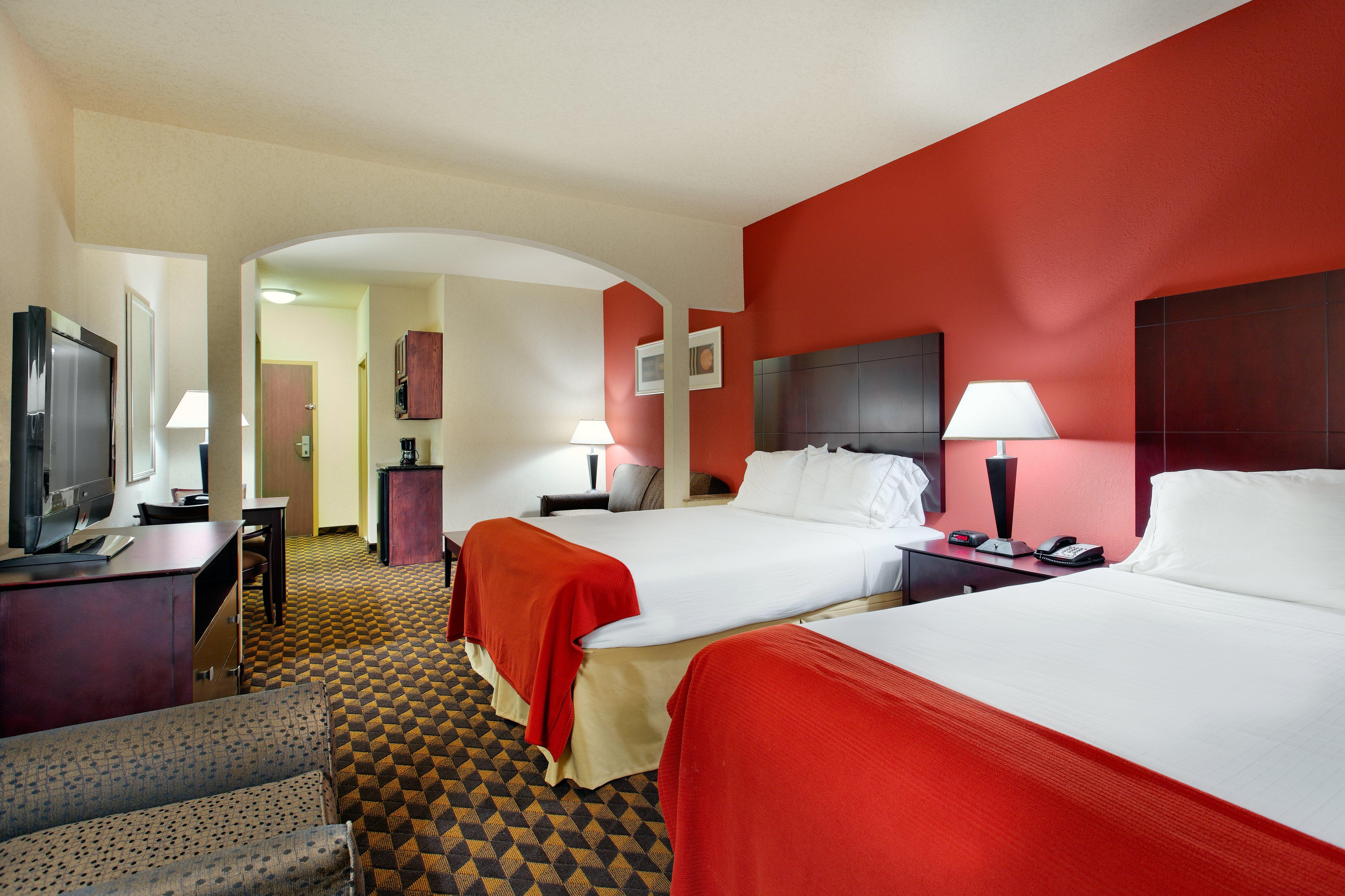 holiday inn express hotel and suites malvern by ihg