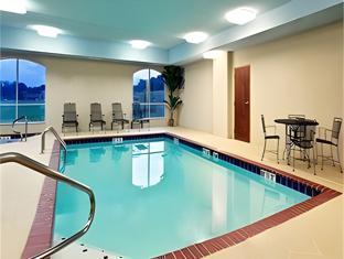 holiday inn express hotel and suites malvern by ihg