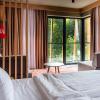 hotel nomad