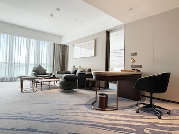 white swan vyv hotel