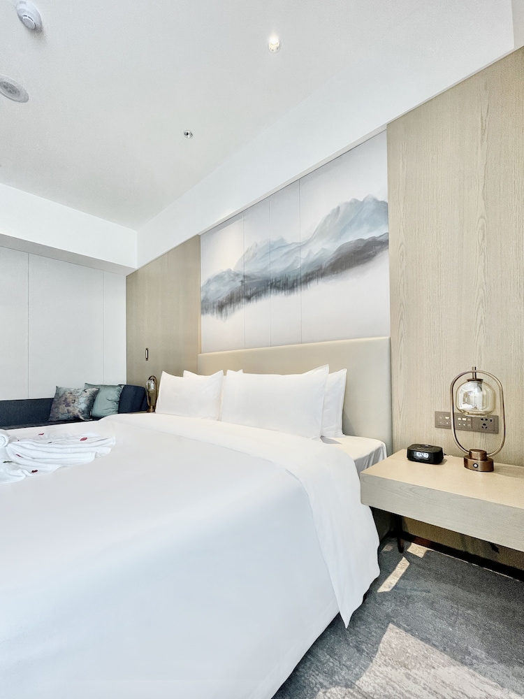 white swan vyv hotel