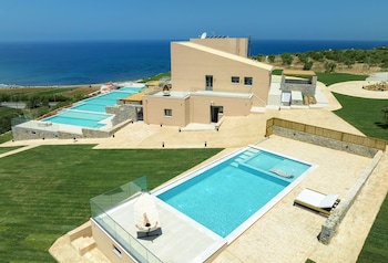 dedalos touch boutique hotel