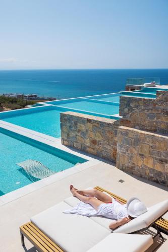 dedalos touch boutique hotel