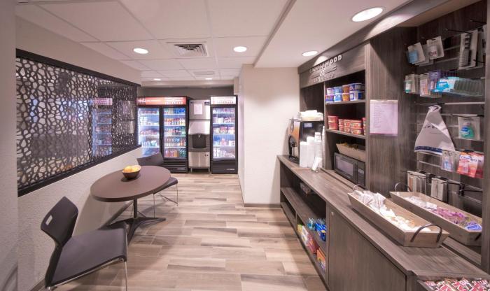 candlewood suites baltimore inner harbor by ihg