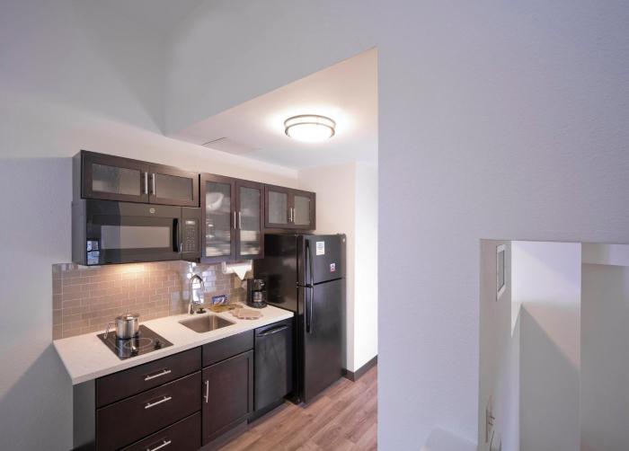 candlewood suites baltimore inner harbor by ihg