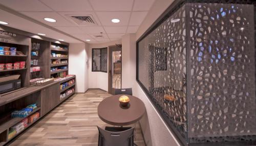 candlewood suites baltimore inner harbor by ihg