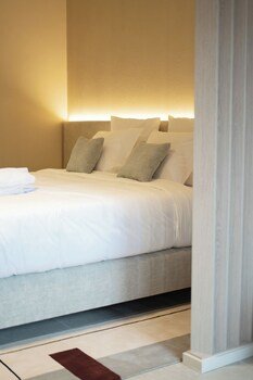hotel t
