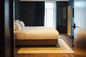 hotel t