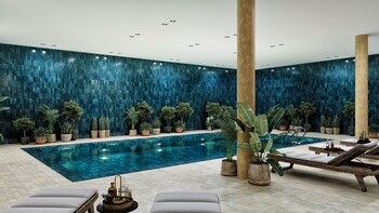 hotel t