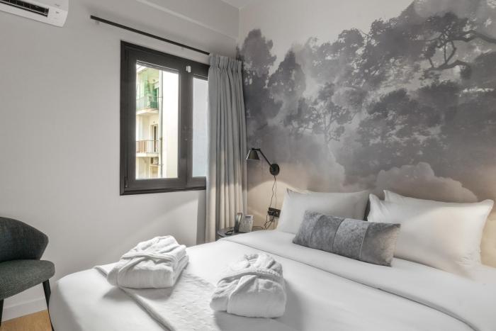 azur hotel volos