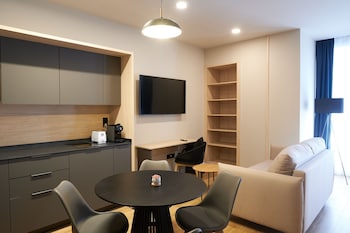 hotel apartments primus suites