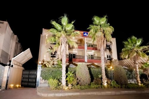 the villa 604 powered by look