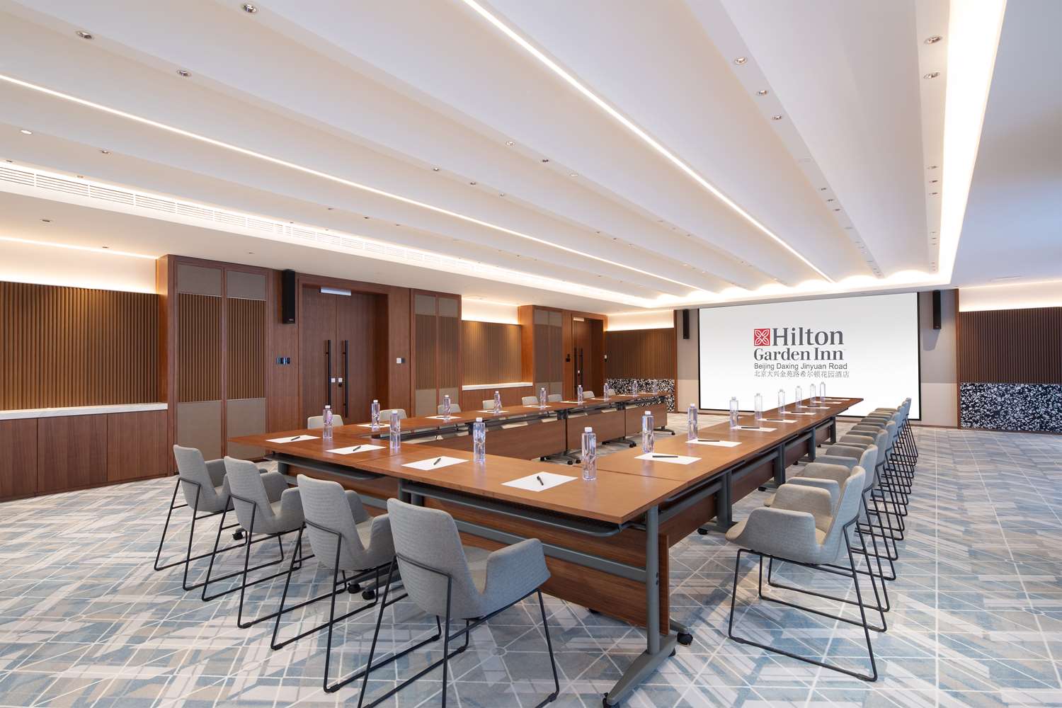 hilton garden inn beijing daxing jinyuan road