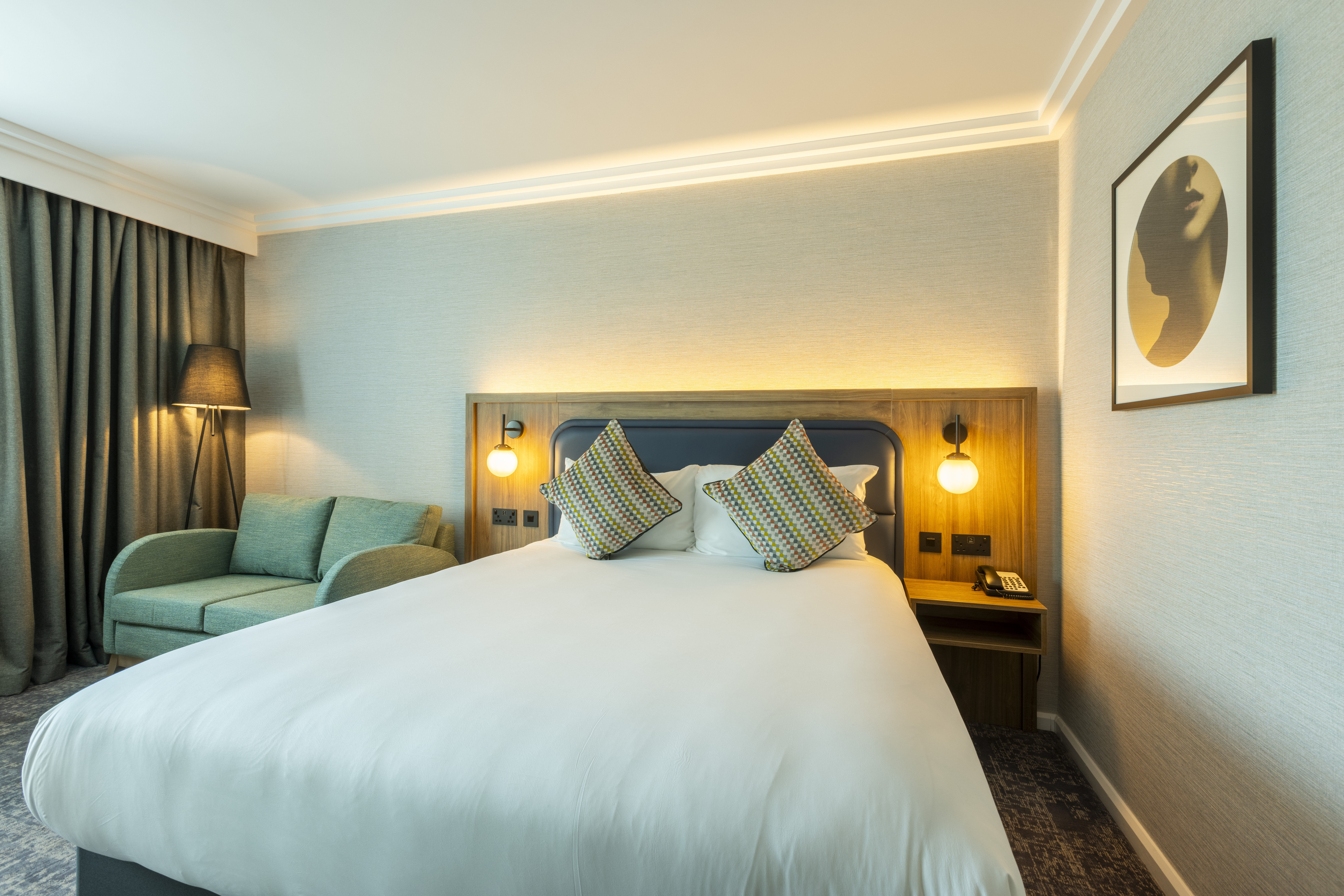 crowne plaza manchester airport by ihg