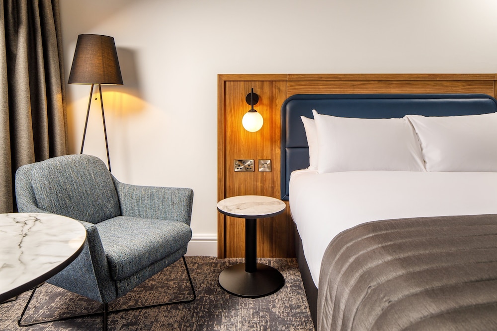 crowne plaza manchester airport by ihg