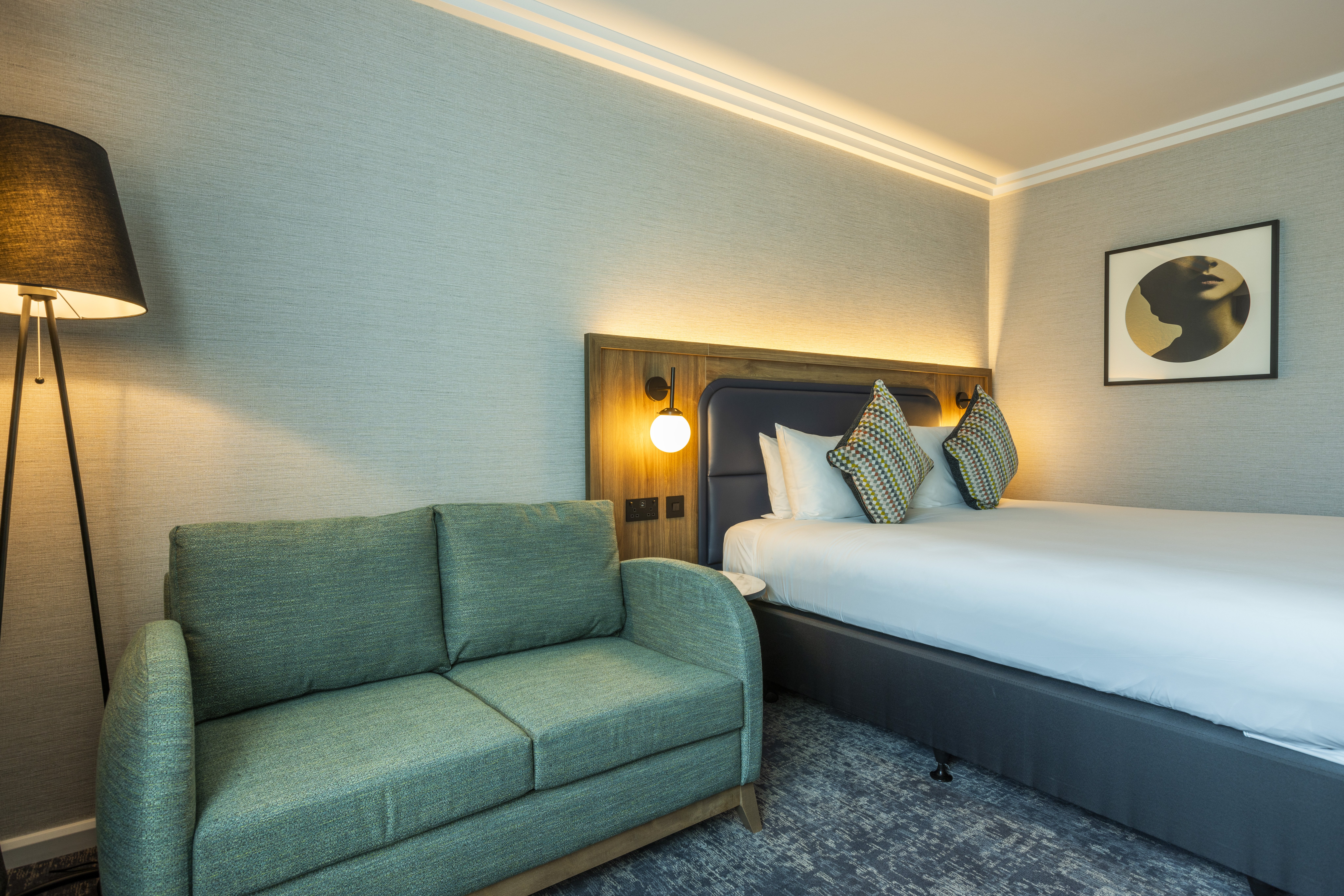 crowne plaza manchester airport by ihg