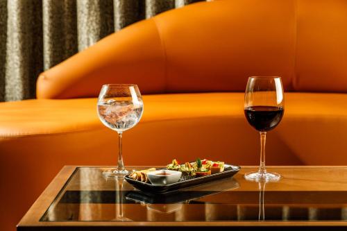 crowne plaza manchester airport by ihg