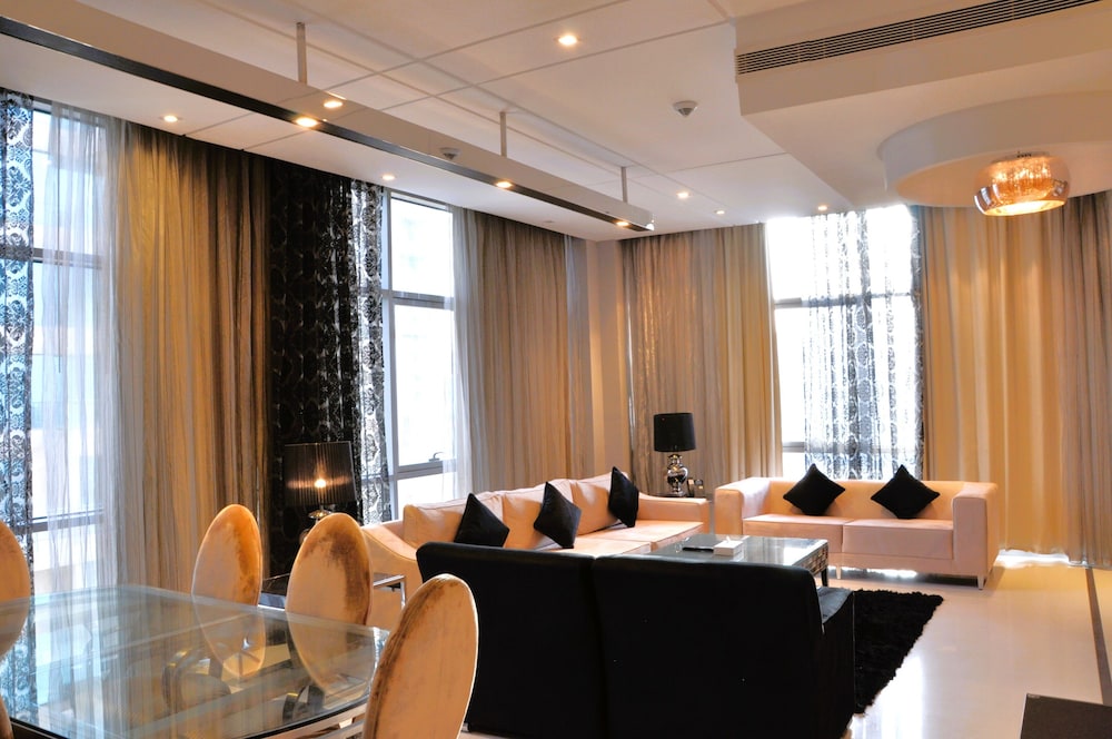sway suites