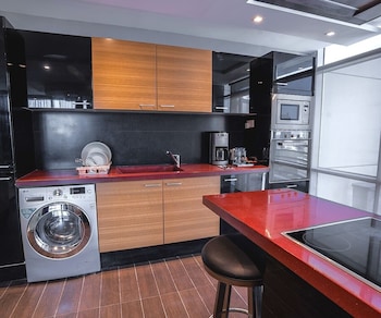 sway suites