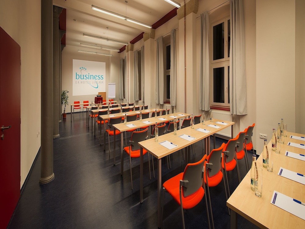 ea business hotel jihlava