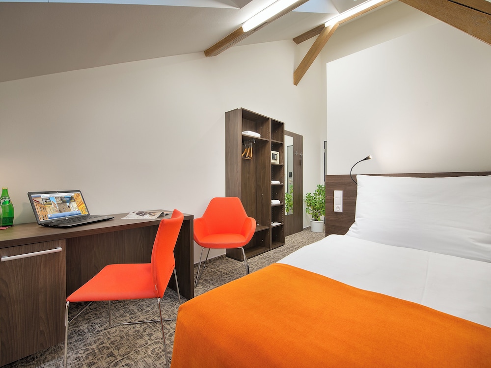 ea business hotel jihlava