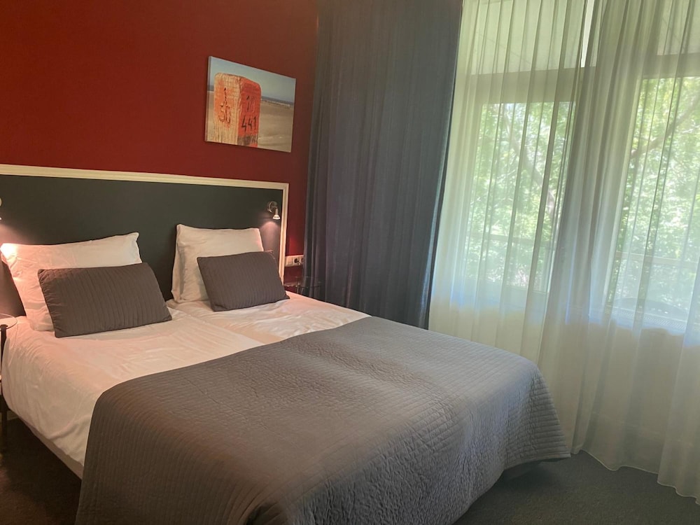 fletcher strandhotel renesse
