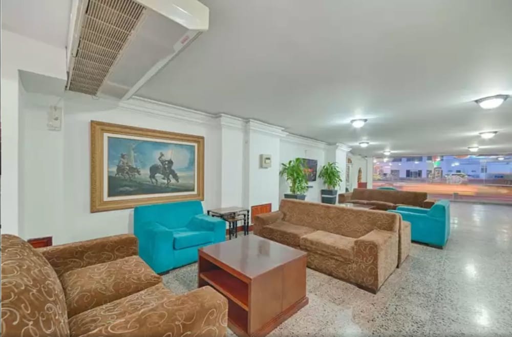 tama hotel granada real cali