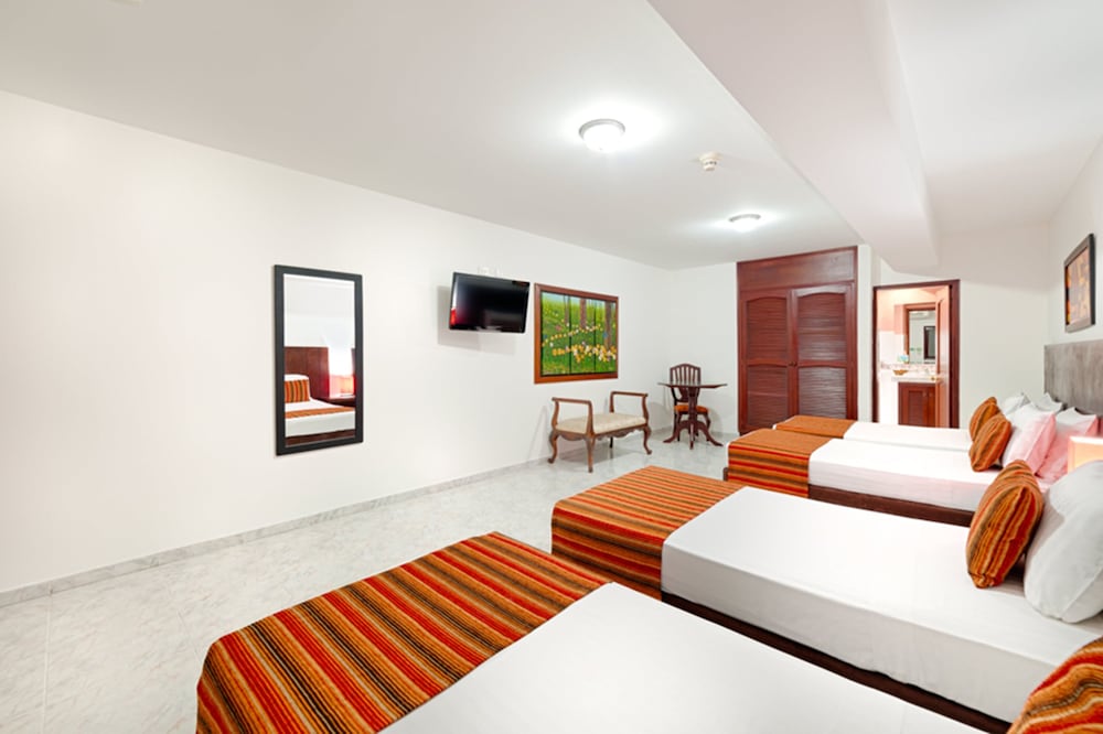 tama hotel granada real cali