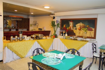 tama hotel granada real cali