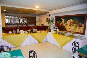 tama hotel granada real cali