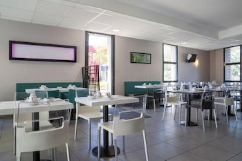 ptit dej hotel nantes est carquefou
