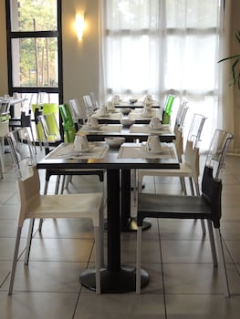 ptit dej hotel nantes est carquefou