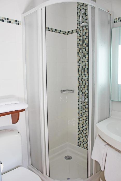 ptit dej hotel nantes est carquefou
