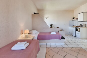 creteco hotel and suites