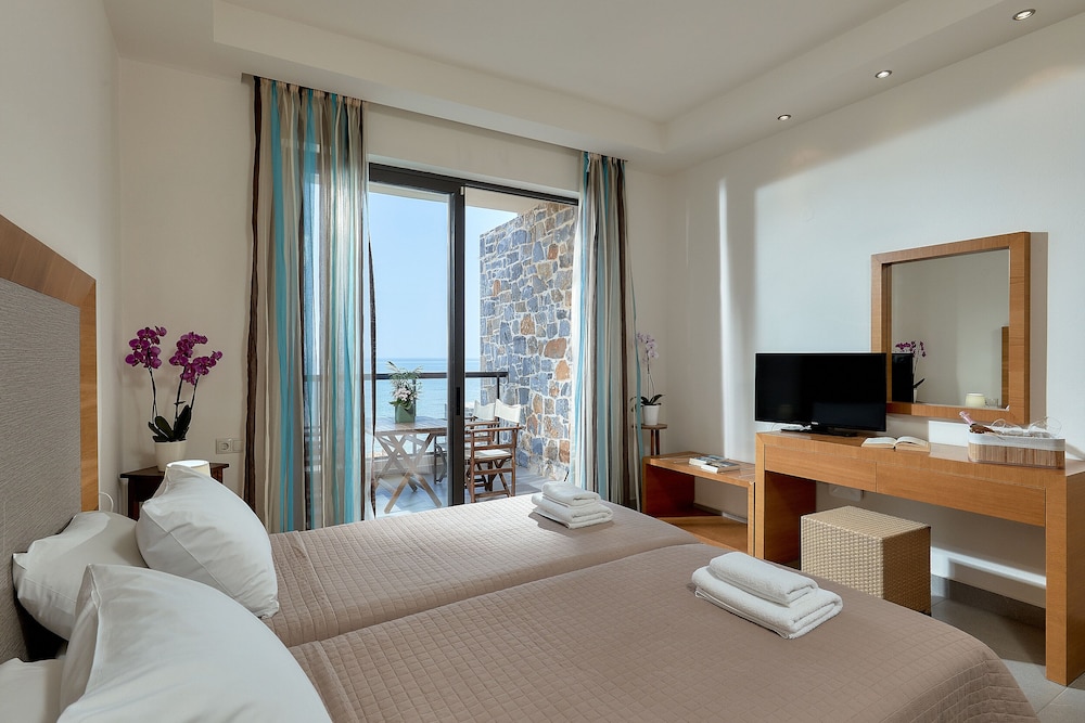 creteco hotel and suites