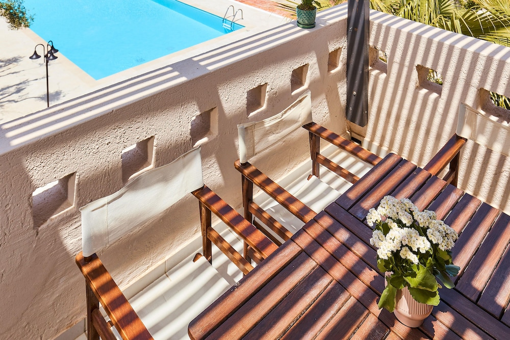 creteco hotel and suites