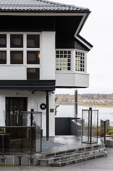 hotel aateli lakeside