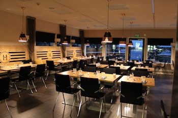 hotel aateli lakeside