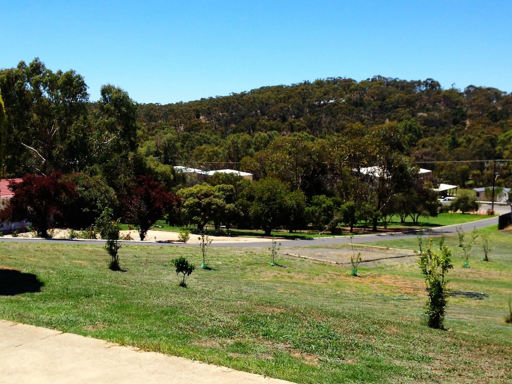 clare valley motel
