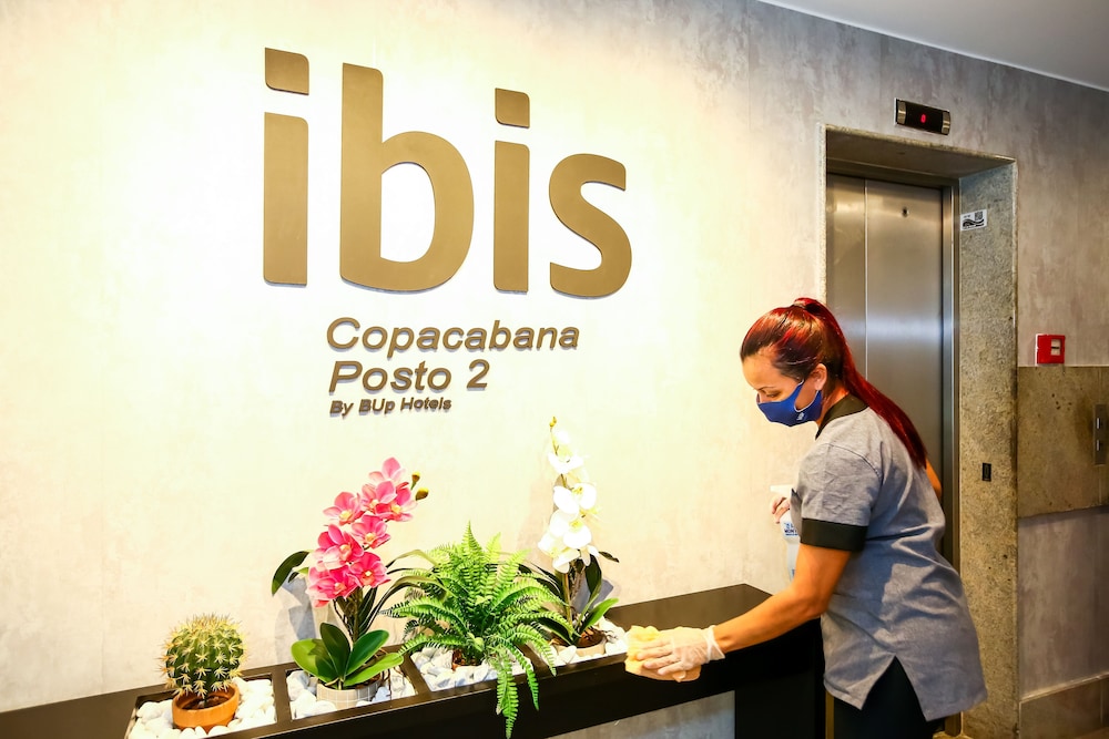 ibis copacabana posto 2 hotel
