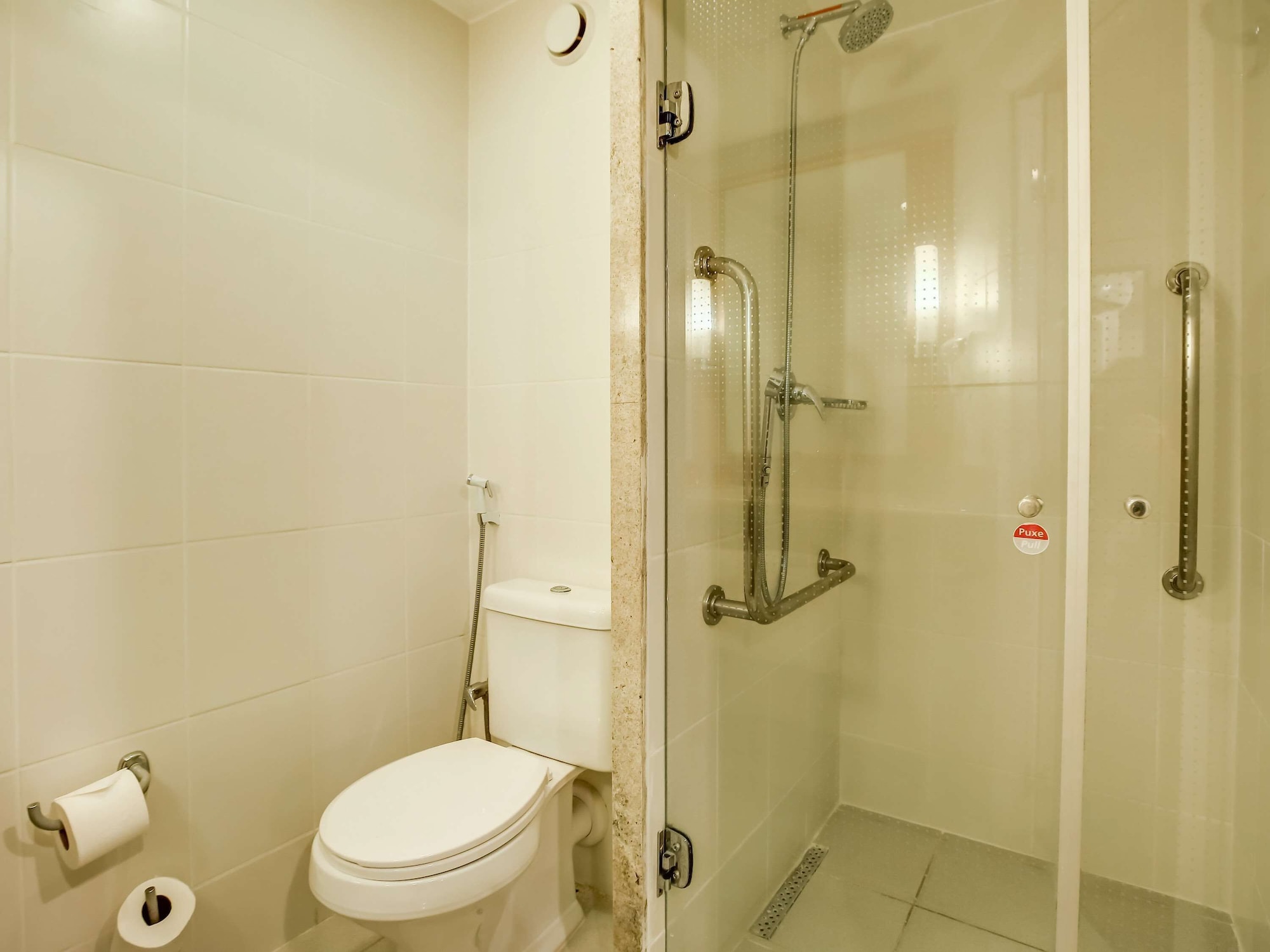 ibis copacabana posto 2 hotel