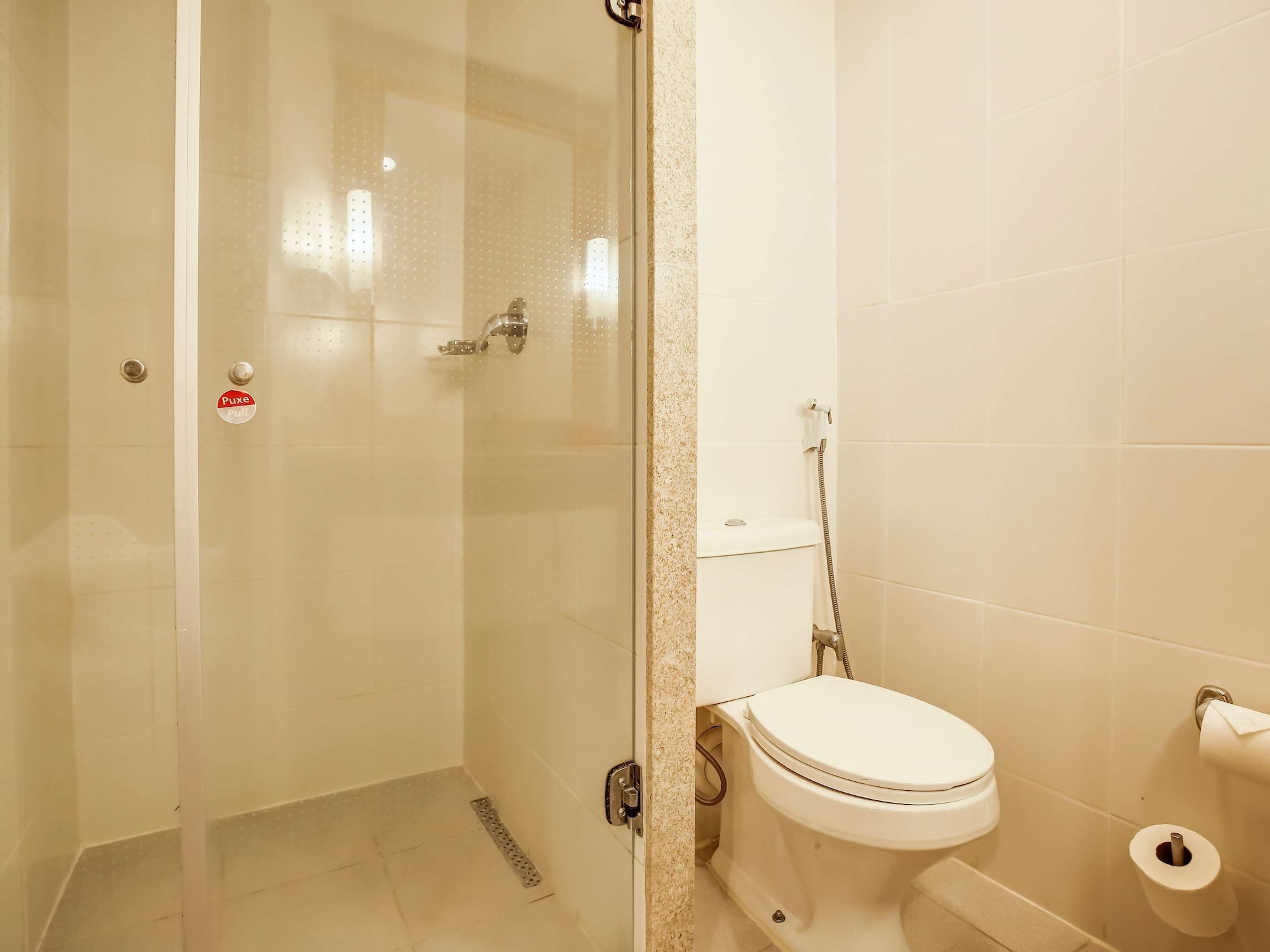 ibis copacabana posto 2 hotel