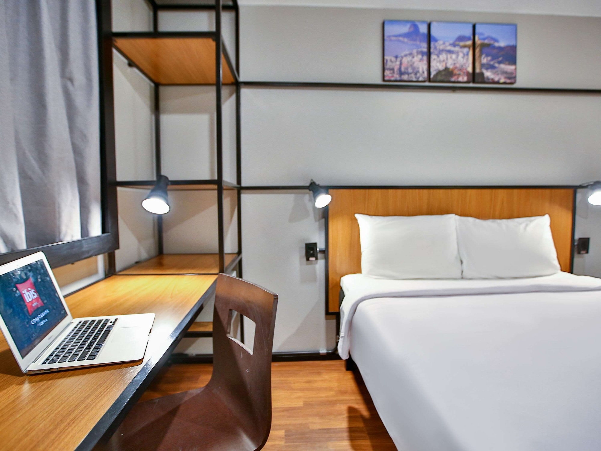 ibis copacabana posto 2 hotel