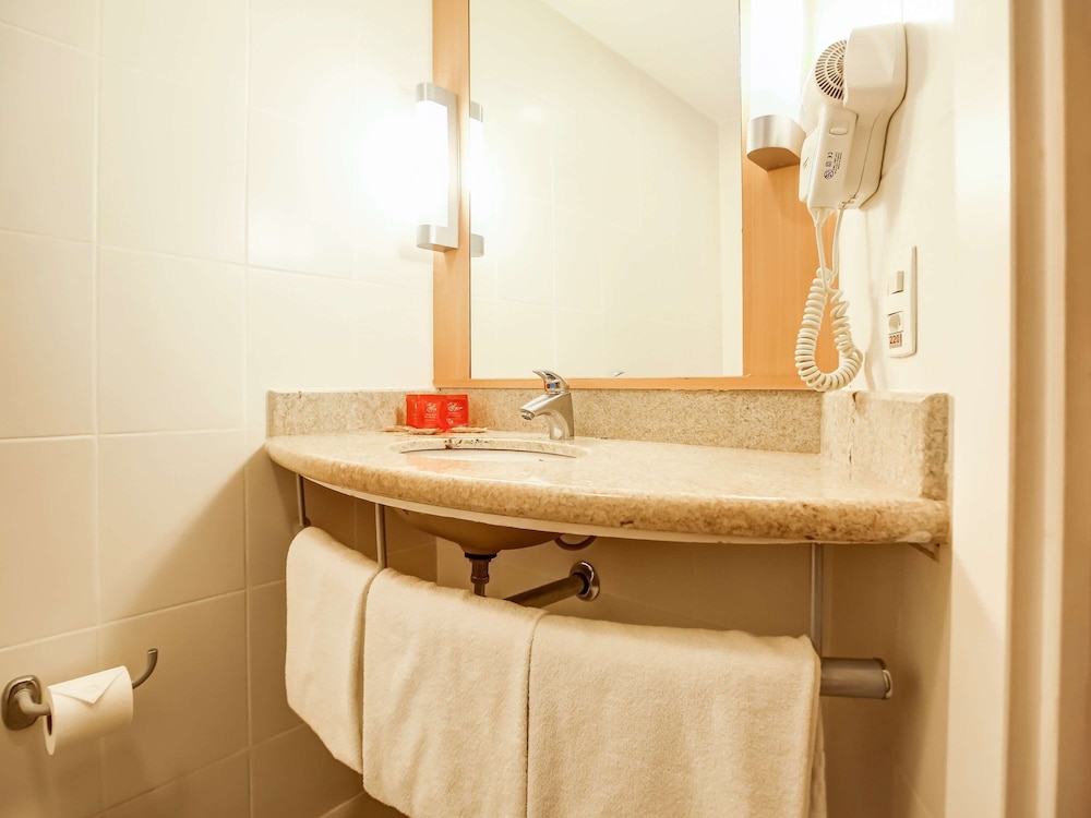 ibis copacabana posto 2 hotel