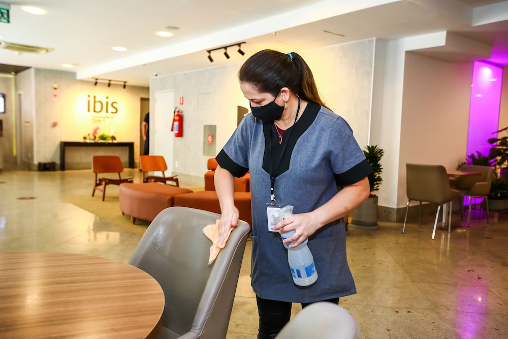 ibis copacabana posto 2 hotel