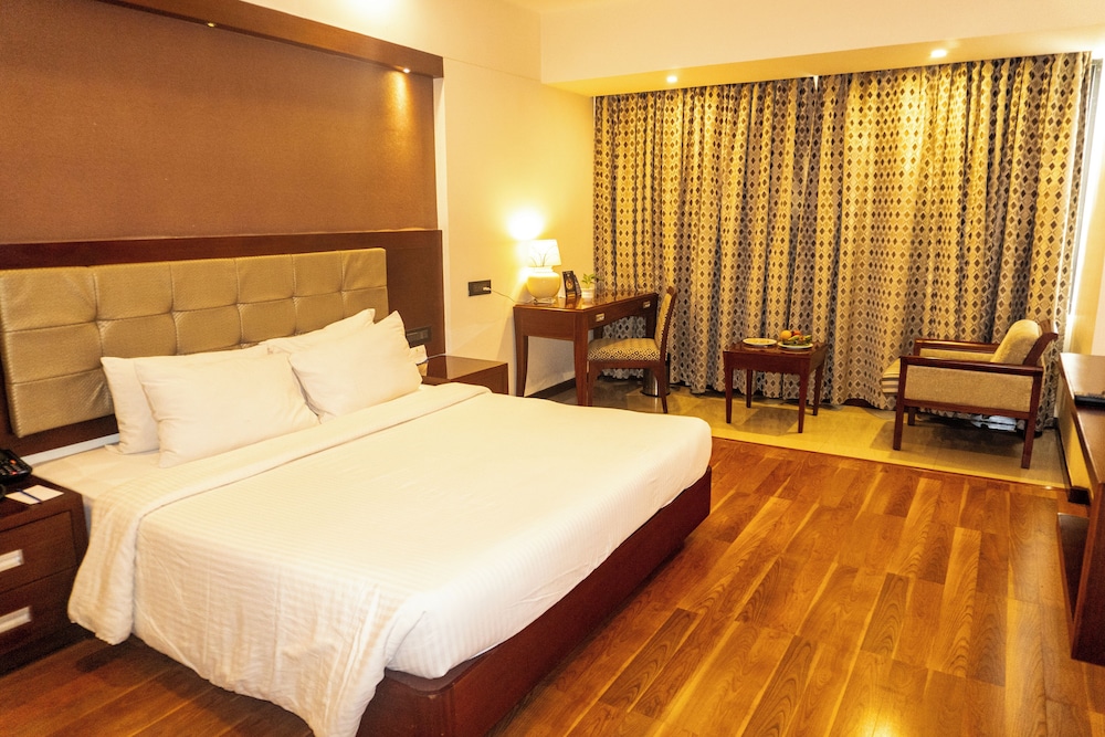 classic sarovar portico thiruvananthapuram