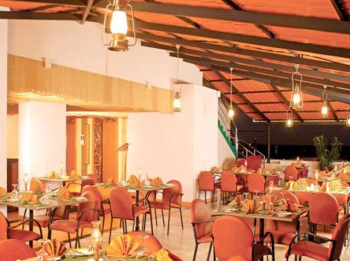 classic sarovar portico thiruvananthapuram